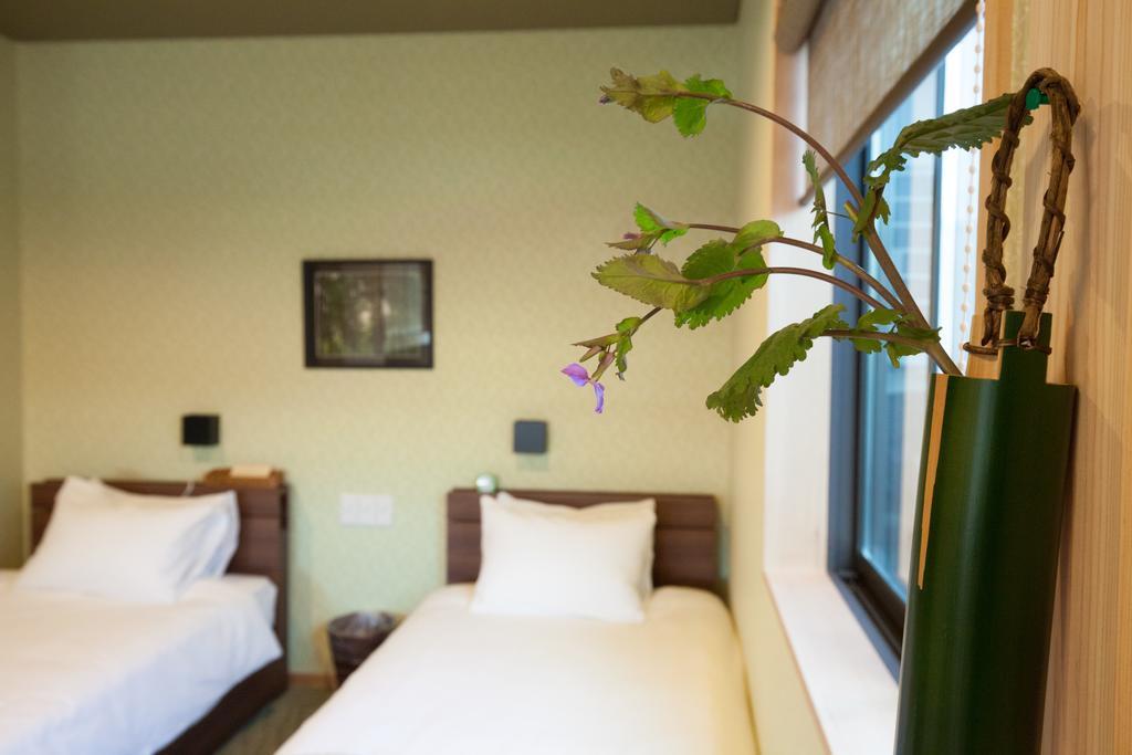 Kyoto Guest Inn Nagaokakyo ภายนอก รูปภาพ